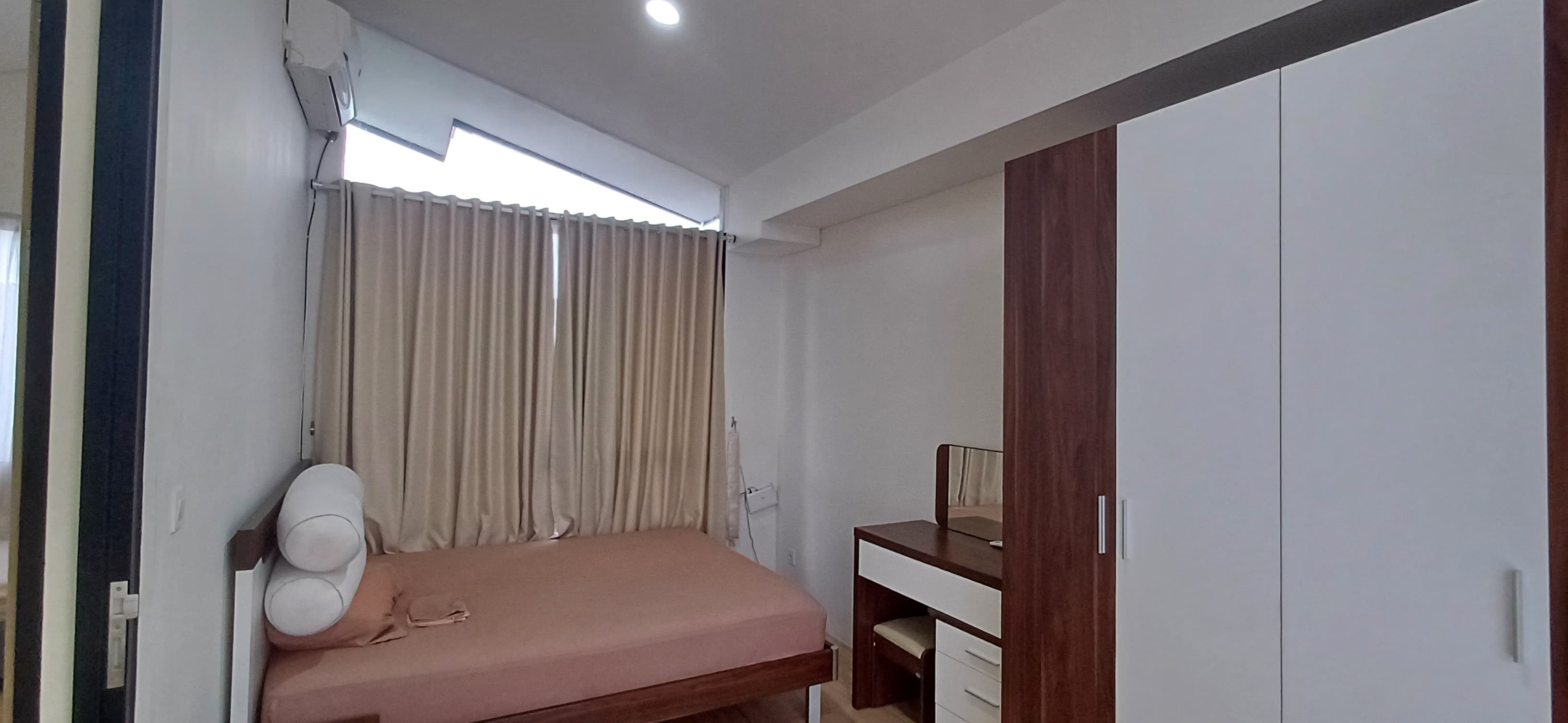 DiSewakan Rumah Full Furnish di Waterfront Lippo CIkarang